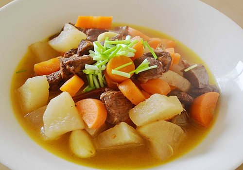 板栗羊肉汤的功效与作用 板栗羊肉汤的适宜人群和禁忌