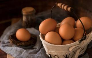 煮熟的鸡蛋可以存放多久 煮熟的鸡蛋如何保存