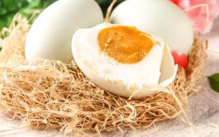 鸭蛋减肥期间可以吃吗 减肥鸭蛋好还是鸡蛋好