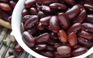 赤小豆和红豆的区别 红豆和赤小豆哪个祛湿好