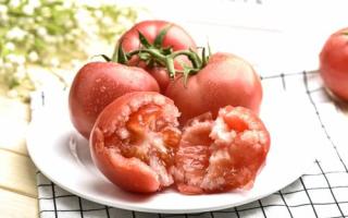 天天吃西红柿能减肥吗 西红柿什么时候吃减肥