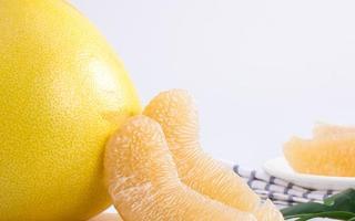 柚子吃多了会胖吗 睡前吃柚子会发胖吗
