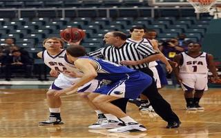 打篮球能治疗驼背吗 打篮球能治疗颈椎病吗