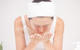 香皂洗脸能祛痘吗 祛痘的方法有哪些