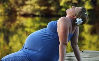 孕晚期可以吃杏吗 孕晚期的饮食注意哪些