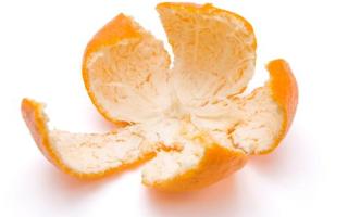 新鲜橘子皮可以泡水喝吗 新鲜橘子皮泡水的功效