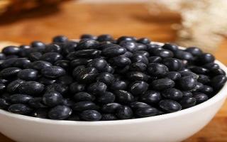 黑豆怎么吃防止白头发 黑豆和什么吃黑发