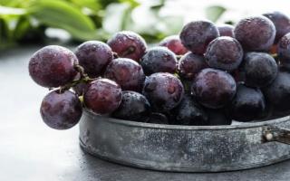 夏黑葡萄皮能吃吗 夏黑葡萄怎么保存