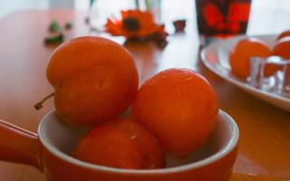 杏能和花生一起吃吗 晚上吃杏子会胖吗
