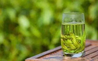 泡绿茶的温度多少合适 空腹可以喝绿茶吗