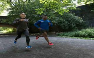 跑步保护膝盖的方法 大体重适合跑步吗