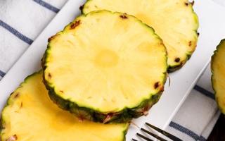 青菠萝是什么品种 青菠萝放几天能黄吗