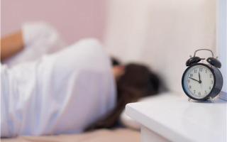 睡眠紊乱怎么调整 睡眠紊乱有哪些症状